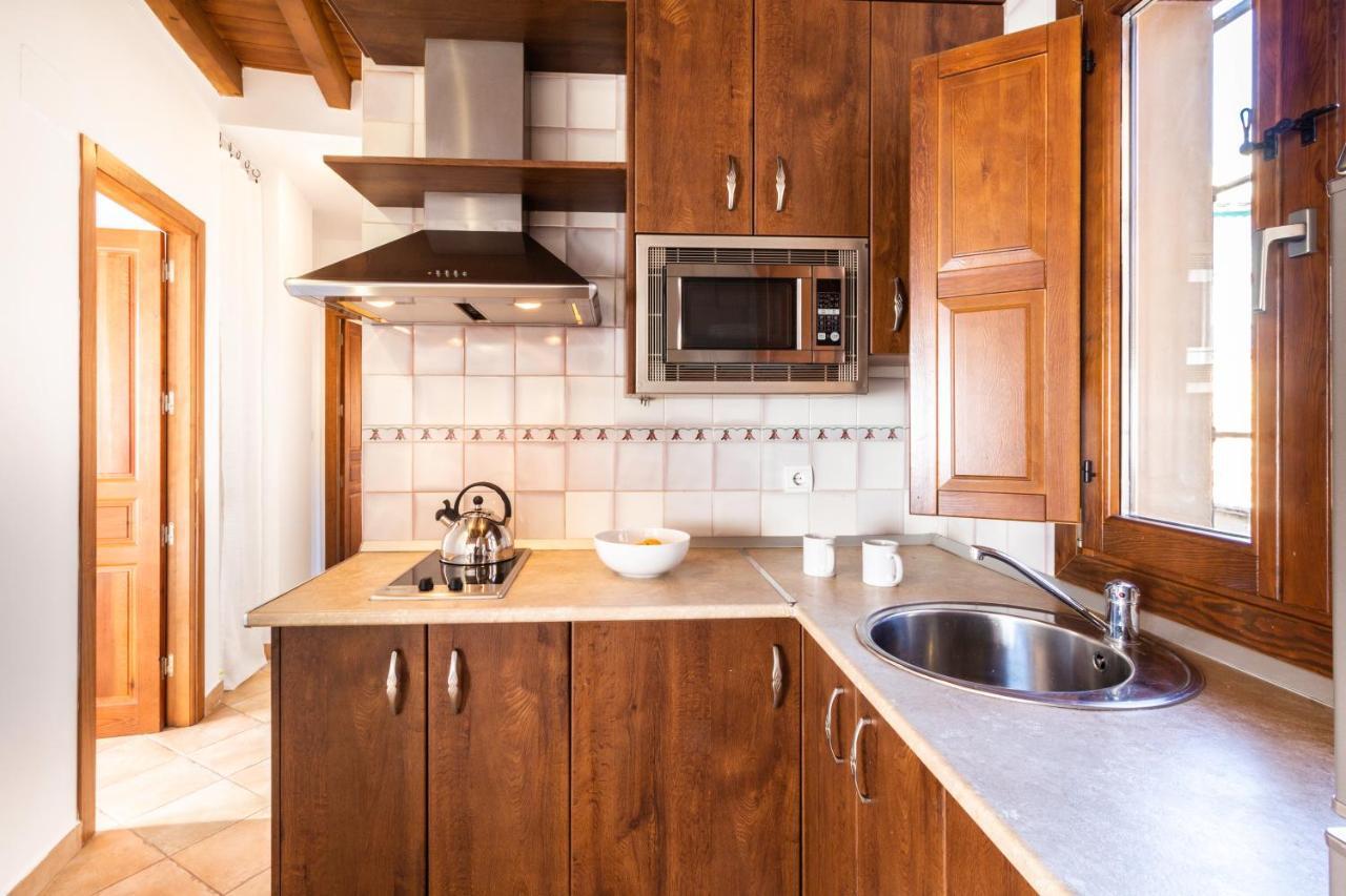 Atico Junto Al Albaicin Con Terraza Apartman Granada Kültér fotó