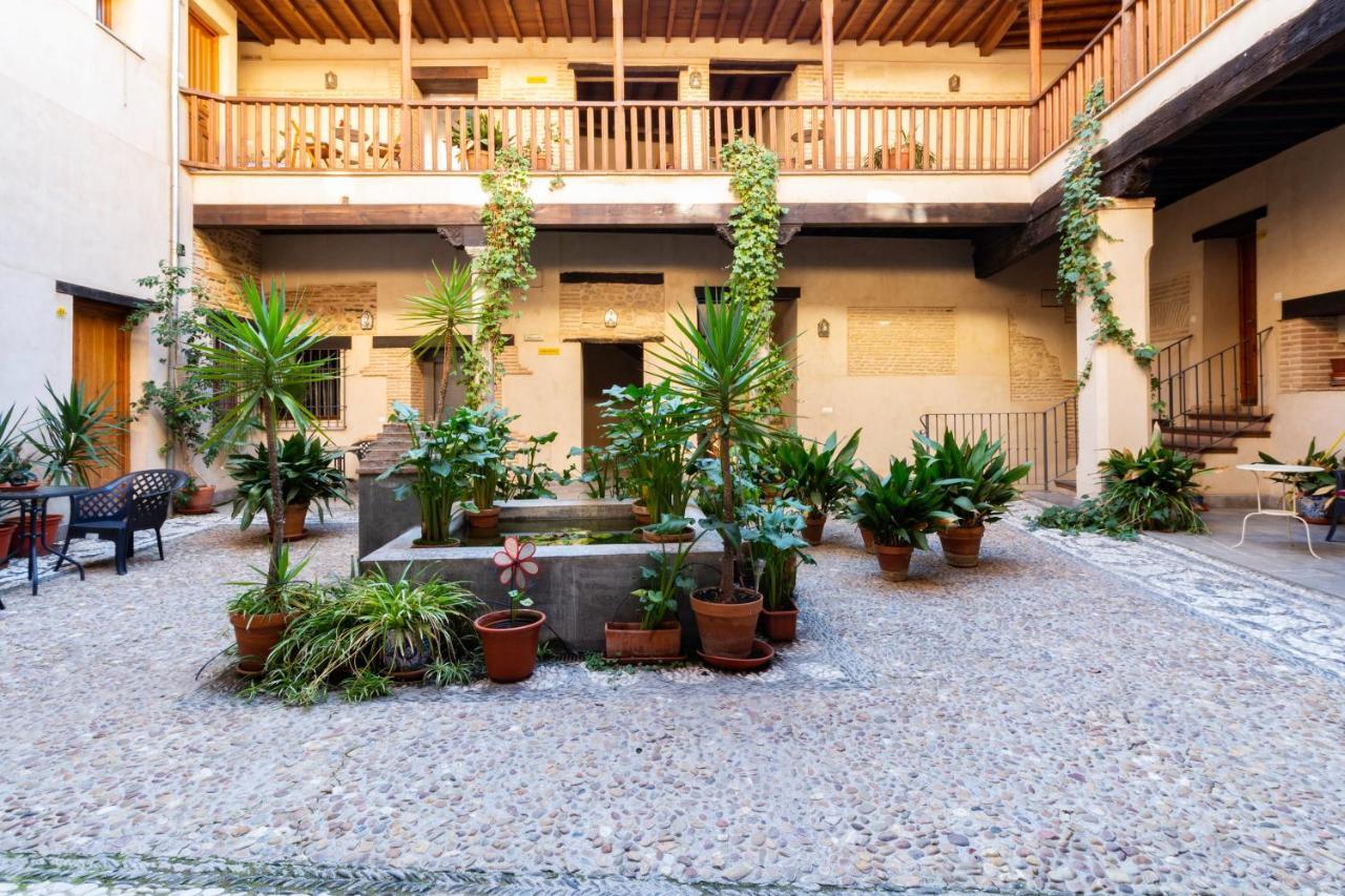 Atico Junto Al Albaicin Con Terraza Apartman Granada Kültér fotó